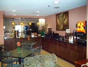 Microtel Inn & Suites Newport News 2*,  United States